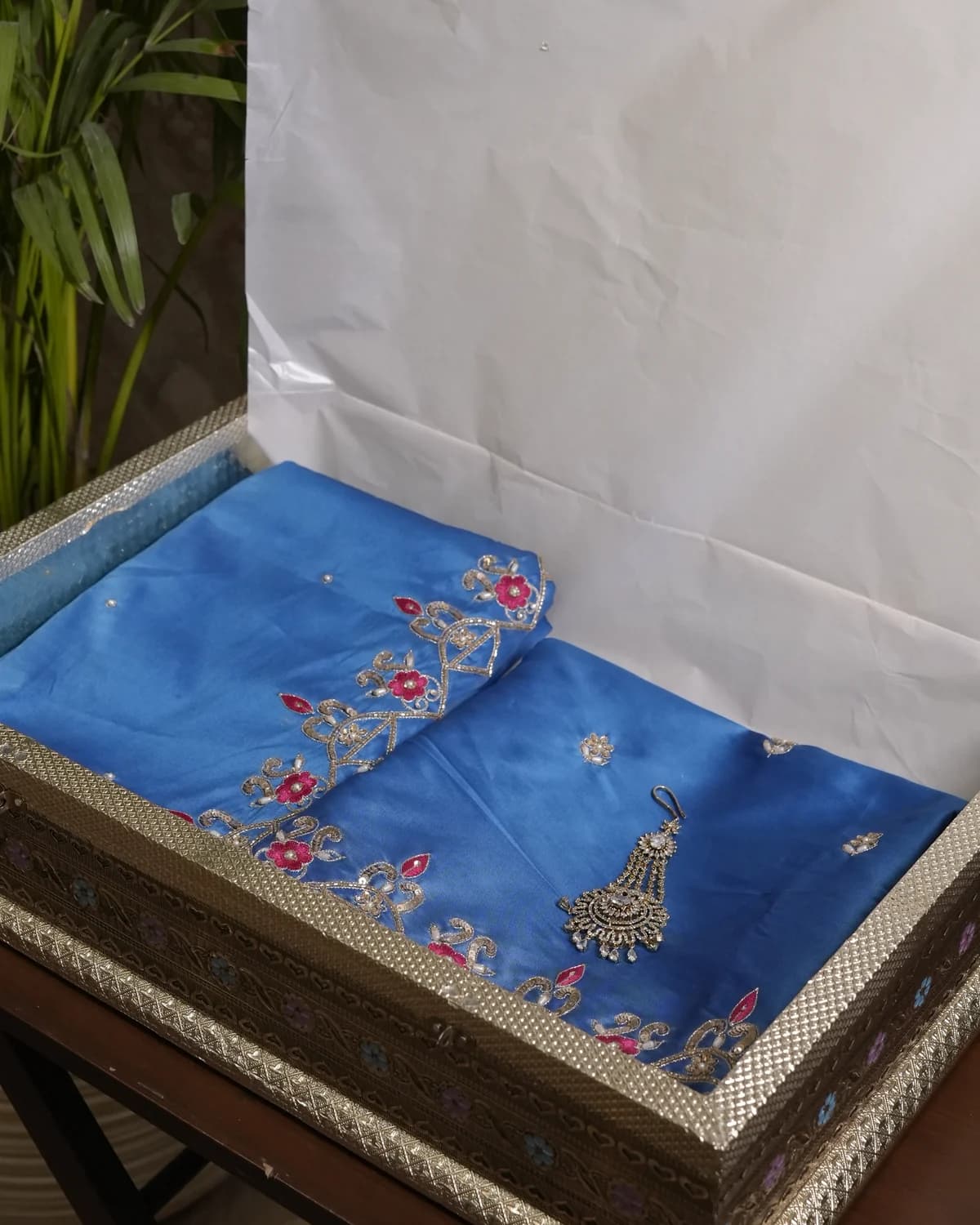 Jahanara Sapphire Blue Handcrafted Zardozi Silk Suit thumbnail 4