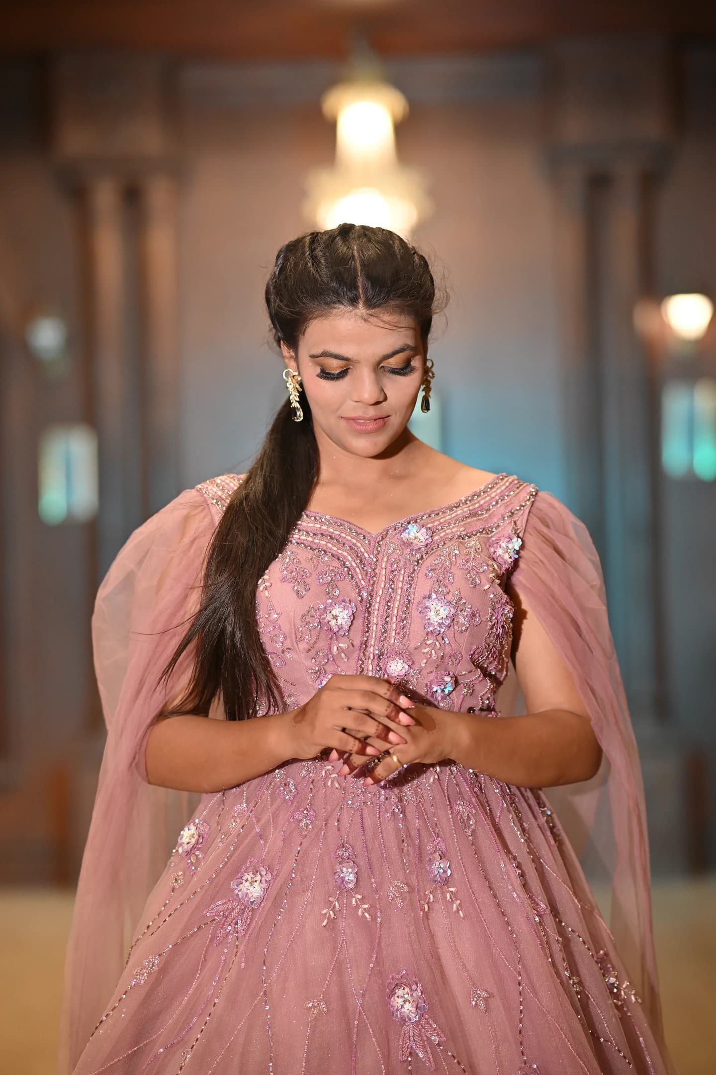 Meera Vintage Mauve Shimmer Reception Ballgown thumbnail 3